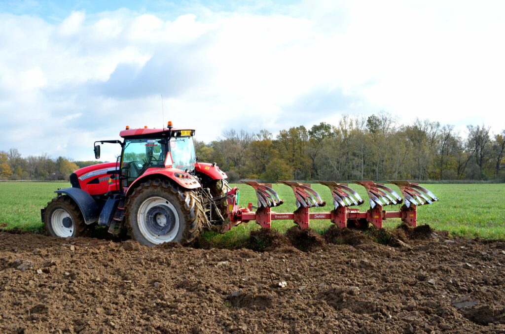 SUKOV DOWNHIL 4+1 Eke